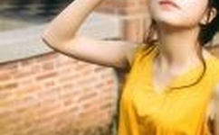 2男3女正玩的尽兴